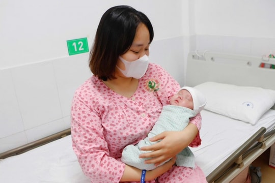 Cứu trẻ sinh cực non 24 tuần chỉ nặng 600gr