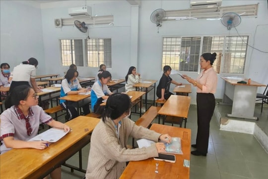 Gần 100.000 thí sinh thành phố Hồ Chí Minh dự thi tốt nghiệp THPT
