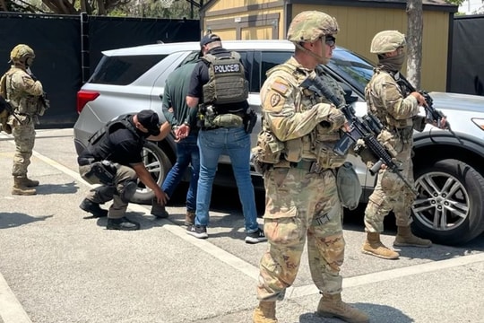 Los Angeles ban hành lệnh giới nghiêm, biểu tình có dấu hiệu lan rộng tại Mỹ