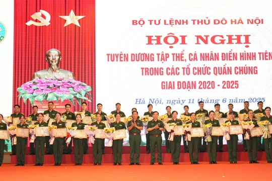 Bộ Tư lệnh Thủ đô Hà Nội Tuyên dương 30 điển hình tiên tiến trong các tổ chức quần chúng