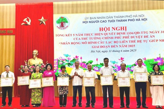 Hà Nội có 528 Câu lạc bộ Liên thế hệ tự giúp nhau