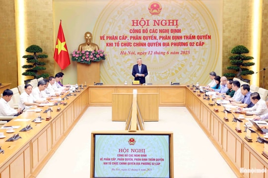 Phó Thủ tướng Thường trực: "Địa phương nào trì trệ, gây khó khăn, người đứng đầu phải chịu trách nhiệm"