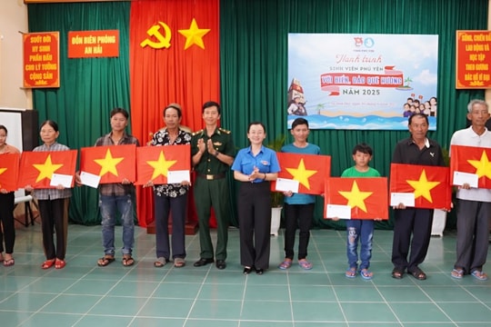 Tuổi trẻ Phú Yên tổ chức nhiều hoạt động hướng về biển đảo