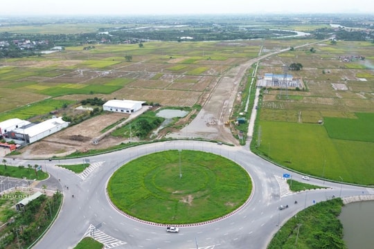 Kim Thành (Hải Dương): Đẩy nhanh xây dựng tuyến đường trục Đông - Tây