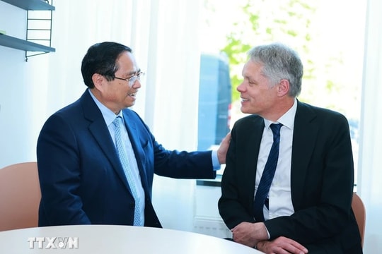 Thủ tướng: Mong có người Việt Nam đoạt giải Nobel trong tương lai