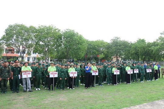 Ninh Thuận Tổ chức lễ xuất quân chương trình "Học kỳ trong Quân đội" 2025