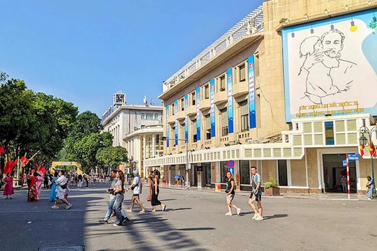 Bắc Bộ oi nóng, ngày có mưa rào rải rác