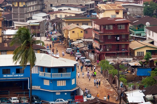 Freetown, Sierra Leone: Bài học về phát triển bền vững cho các quốc gia nghèo