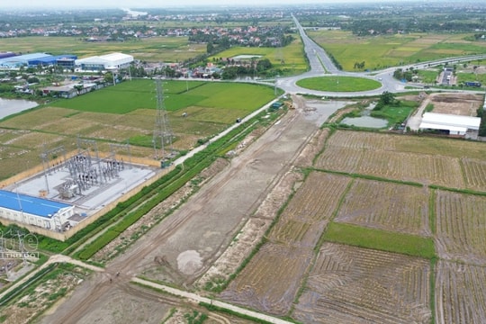 Thực hiện phân cấp, phân quyền tối đa trong lĩnh vực xây dựng