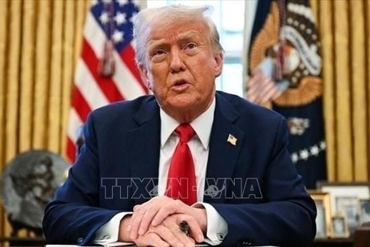 Ông Trump cảnh báo đáp trả bằng toàn bộ sức mạnh nếu bị Iran tấn công