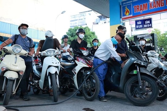 Dự báo tuần tới, giá bán lẻ xăng dầu sẽ tăng mạnh
