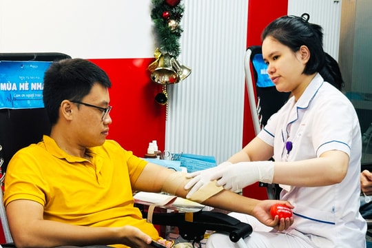 Gieo “mầm nhân ái” tới cộng đồng