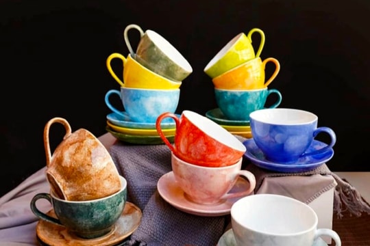 Ly sứ Cappuccino vân đá đa sắc góp phần tôn vinh cà phê
