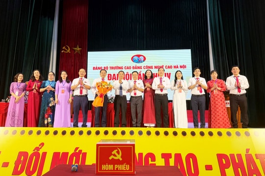 Đồng chí Phạm Xuân Khánh giữ chức Bí thư Đảng ủy Trường Cao đẳng Công nghệ cao Hà Nội
