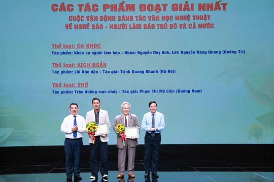 Trao 30 giải sáng tác văn học, nghệ thuật về nghề báo, người làm báo