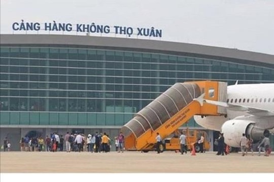 Tạm dừng khai thác sân bay Thọ Xuân do xuất hiện thiết bị bay không xác định