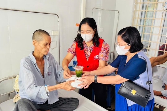 Lan tỏa yêu thương qua hoạt động thiện nguyện đầu hè