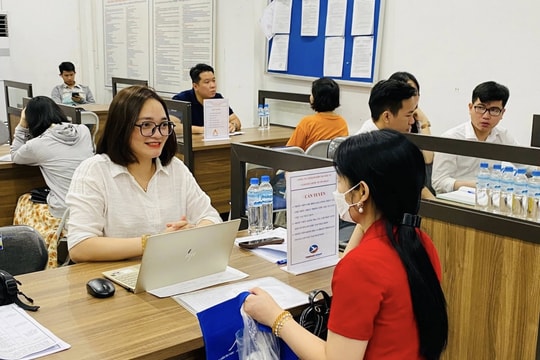 Thị trường lao động khởi sắc: 8 tỉnh thành kết nối, hàng chục ngàn chỉ tiêu tuyển dụng