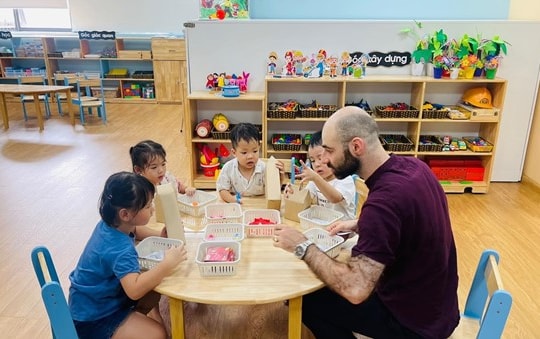 Đề xuất tiếng Anh là ngôn ngữ thứ hai trong cơ sở giáo dục mầm non