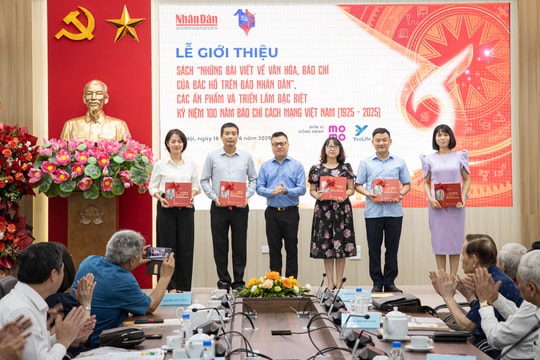 Dấu ấn 100 năm Báo chí cách mạng Việt Nam qua sách và các ấn phẩm đặc biệt của Báo Nhân Dân