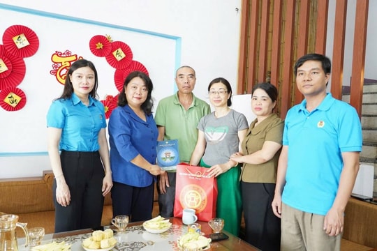 Phát huy vai trò của tổ chức Công đoàn trong việc chăm lo quyền lợi chính đáng của người lao động