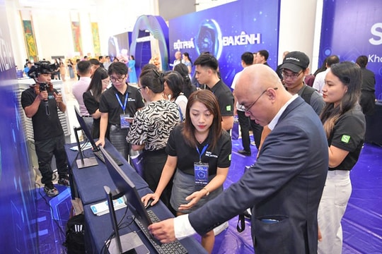 Dịch vụ số đồng hành với hộ kinh doanh