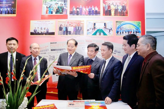 Báo chí Việt Nam: Tinh gọn để mạnh hơn