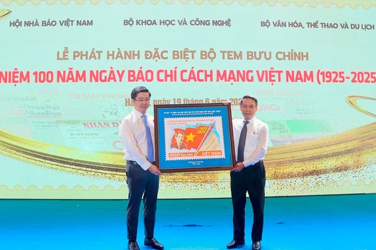 Phát hành bộ tem đặc biệt kỷ niệm 100 năm Ngày Báo chí cách mạng Việt Nam