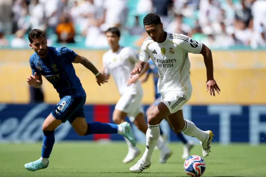 Vắng mặt Mbappe, Real Madrid hòa thất vọng trong ngày ra mắt của HLV Xabi Alonso