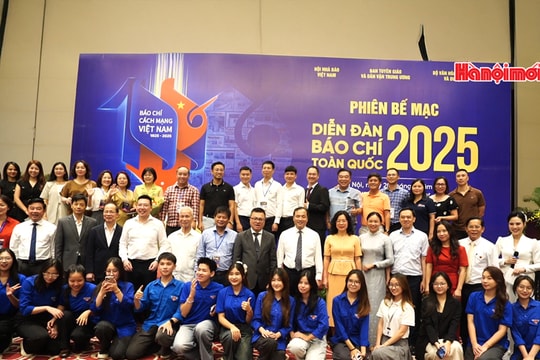 Khép lại Diễn đàn Báo chí 2025: Nhiều thông điệp lớn được mở ra