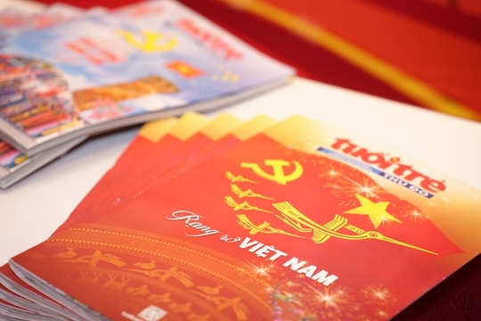 Một thế kỷ phát triển và khát vọng vươn mình cùng dân tộc Ngòi bút cách mạng chưa bao giờ dừng chảy…