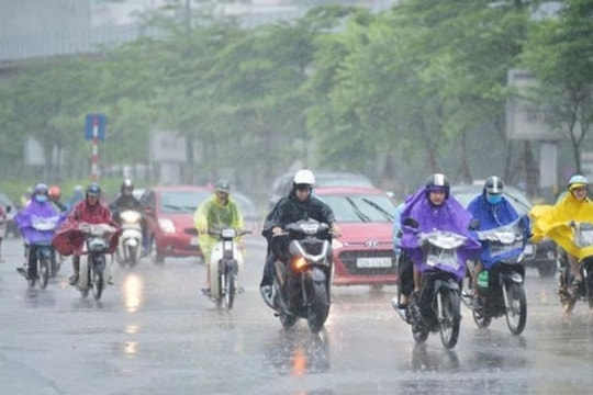 Hà Nội có mưa rào và dông