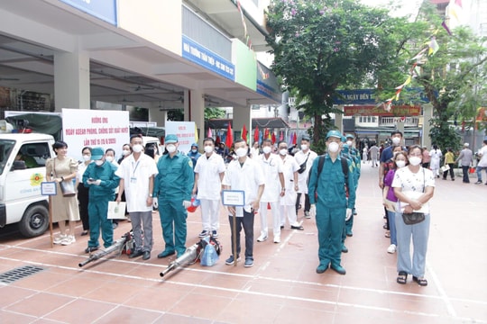 Hà Nội: Số ca sốt xuất huyết tăng, số ca mắc sởi, tay chân miệng và Covid-19 đều giảm
