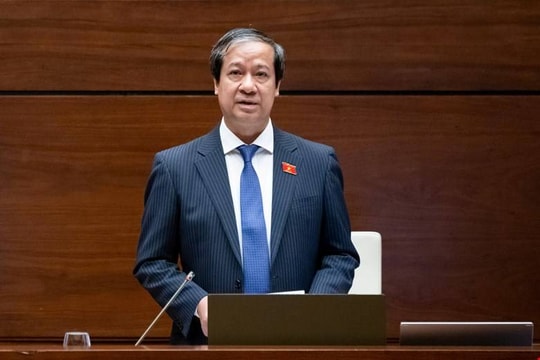Quốc hội tiếp tục chất vấn Bộ trưởng Bộ Giáo dục và Đào tạo về dạy thêm, học thêm