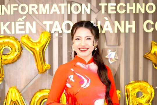 Trần Phương Nhung, từ giảng viên công nghệ thông tin đến ngôi vị Quán quân Giọng ca vàng dân ca trữ tình