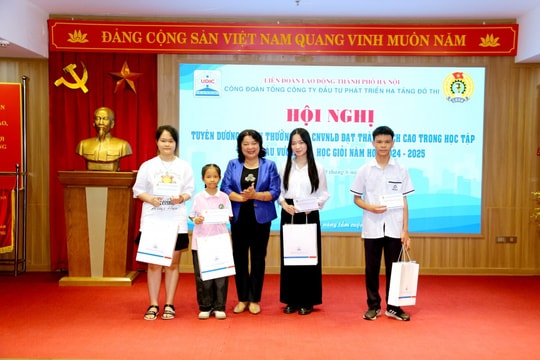 Tuyên dương 95 cháu là con đoàn viên, người lao động UDIC đạt thành tích cao trong học tập