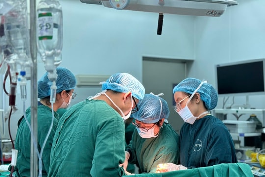 Sản phụ nguy kịch vì tự ý uống thuốc phá thai 26 tuần tại nhà