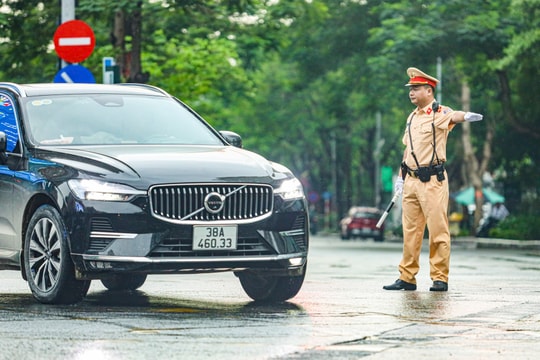 Từ 1-7, thí điểm phân làn trên đường Võ Chí Công và Phạm Văn Đồng