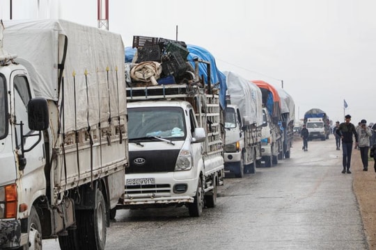 Mỹ, EU nới lỏng lệnh trừng phạt Syria: Bước ngoặt mới nhưng vẫn mong manh