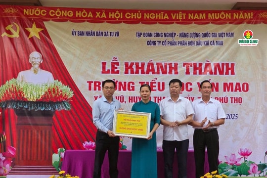Phú Thọ: PVCFC trao yêu thương, dựng xây trường học cho trẻ Yến Mao