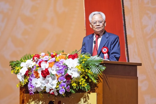 Người làm báo giữ vững mạch nguồn “mắt sáng, lòng trong, bút sắc”