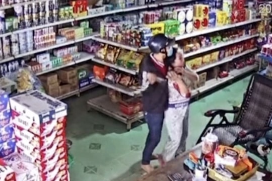 Lời khai kẻ sát hại chủ tiệm tạp hóa ở Đồng Nai: “Sợ bị lộ nên ra tay”