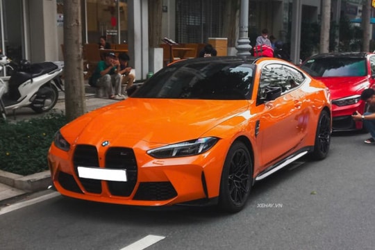 Cận cảnh BMW M4 Competition chính hãng đầu tiên ra biển tại Việt Nam