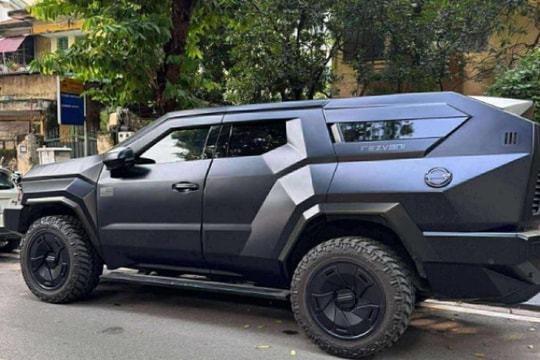 SUV chống đạn Rezvani Vengeance xuất hiện tại Hà Nội