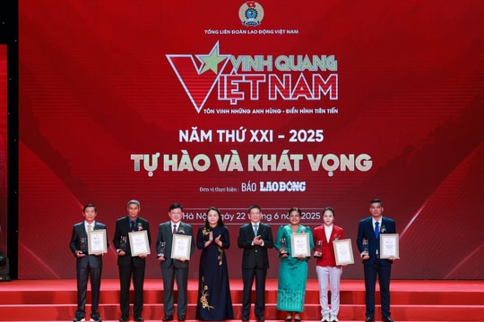 Chương trình Vinh quang Việt Nam năm 2025: Diễn đàn truyền cảm hứng quốc gia