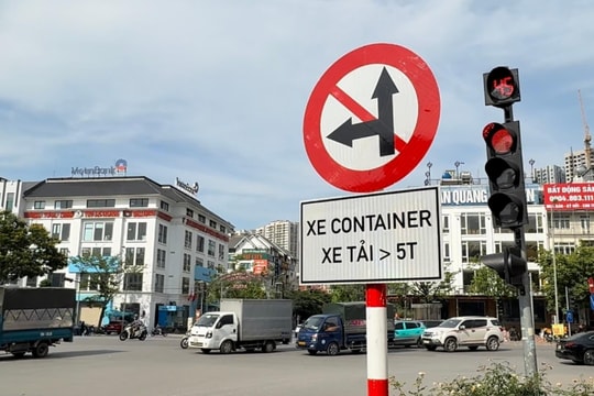 Giao thông thông thoáng hơn tại nút giao Vành đai 3,5 sau khi lắp gần 50 biển báo