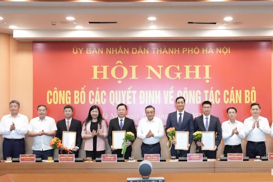 Đồng chí Lê Thanh Nam giữ chức vụ Chánh Văn phòng UBND thành phố Hà Nội