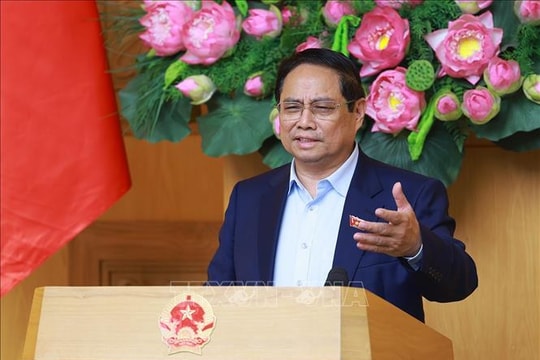 Thủ tướng Phạm Minh Chính: Ứng phó kịp thời tình hình, kiên định mục tiêu tăng trưởng