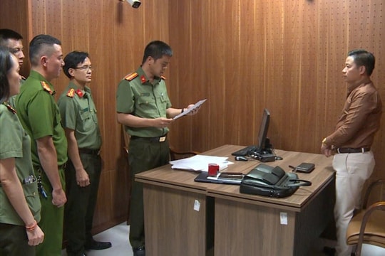 Khởi tố vụ án "Lừa đảo chiếm đoạt tài sản" xảy ra tại Công ty Cổ phần nước GMT