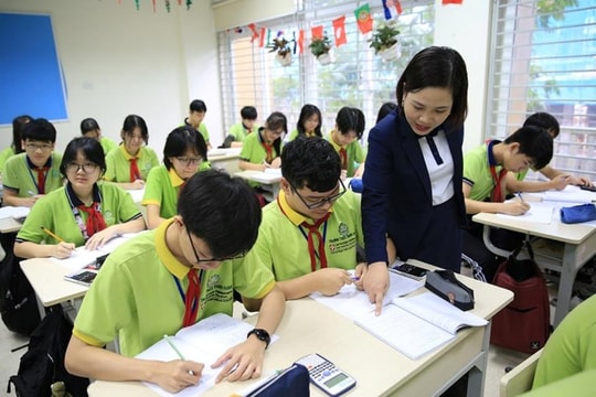 [Podcast] Từ 2026: Hệ số lương đặc thù đối với nhà giáo là từ 1,1 - 1,6
